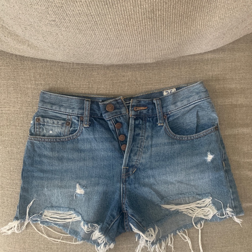 Free People cutoff button fly denim shorts size 26